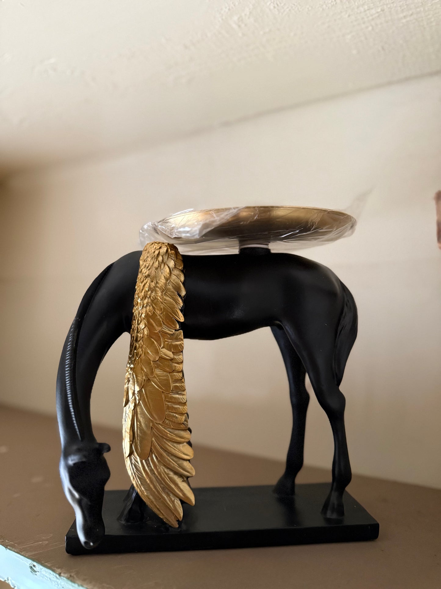 Decorative Premium Imported Resin Horse with Tray