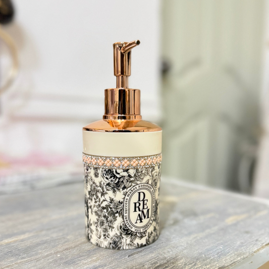 Imported plastic hand pump jar for kitchen and bathroom