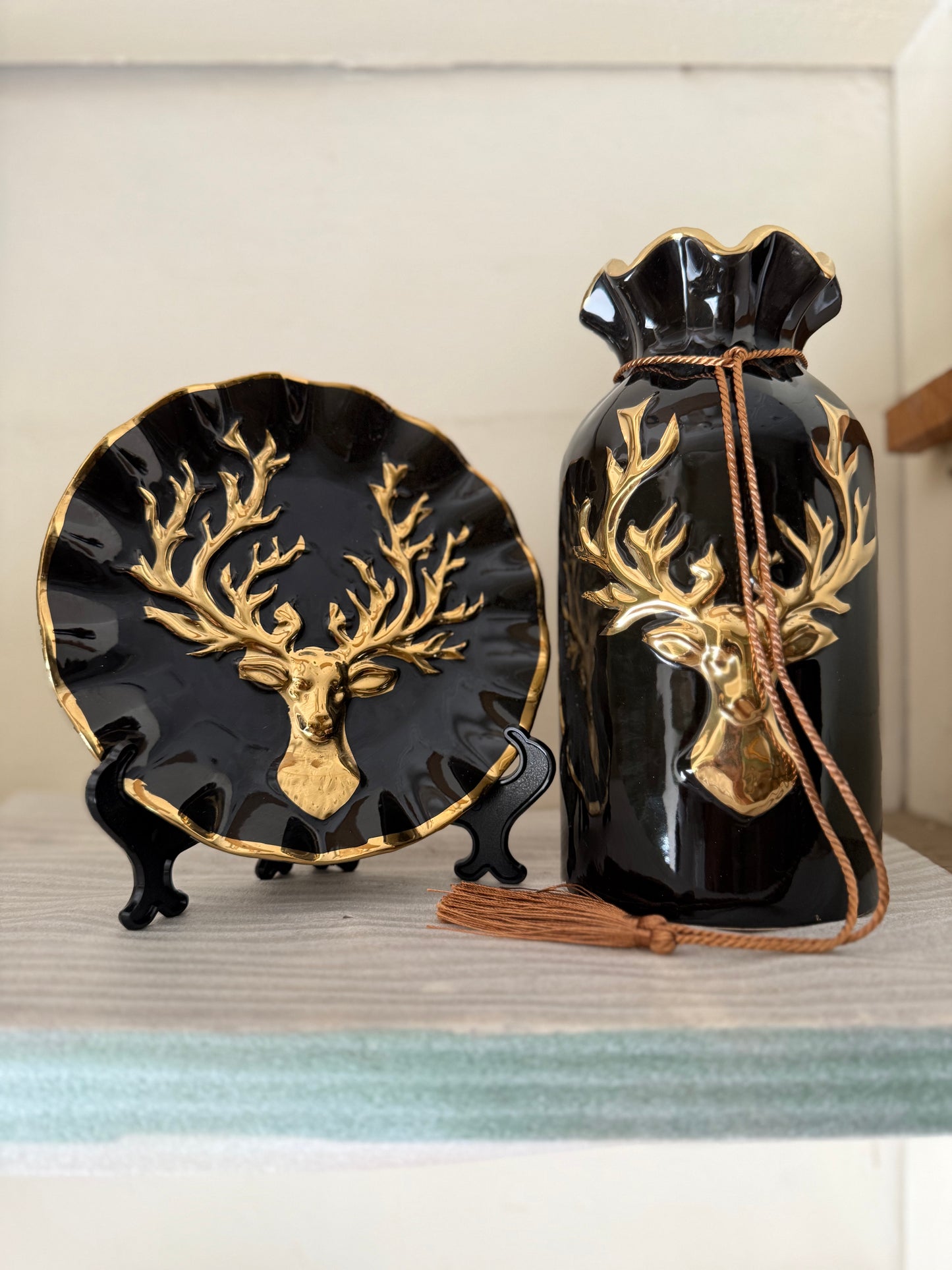 Ceramic Black & Golden Plate and Jar Décor Set