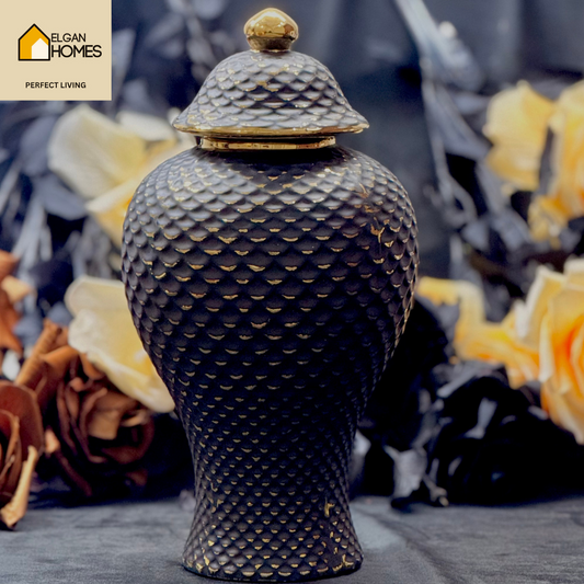 Porcelain candy container