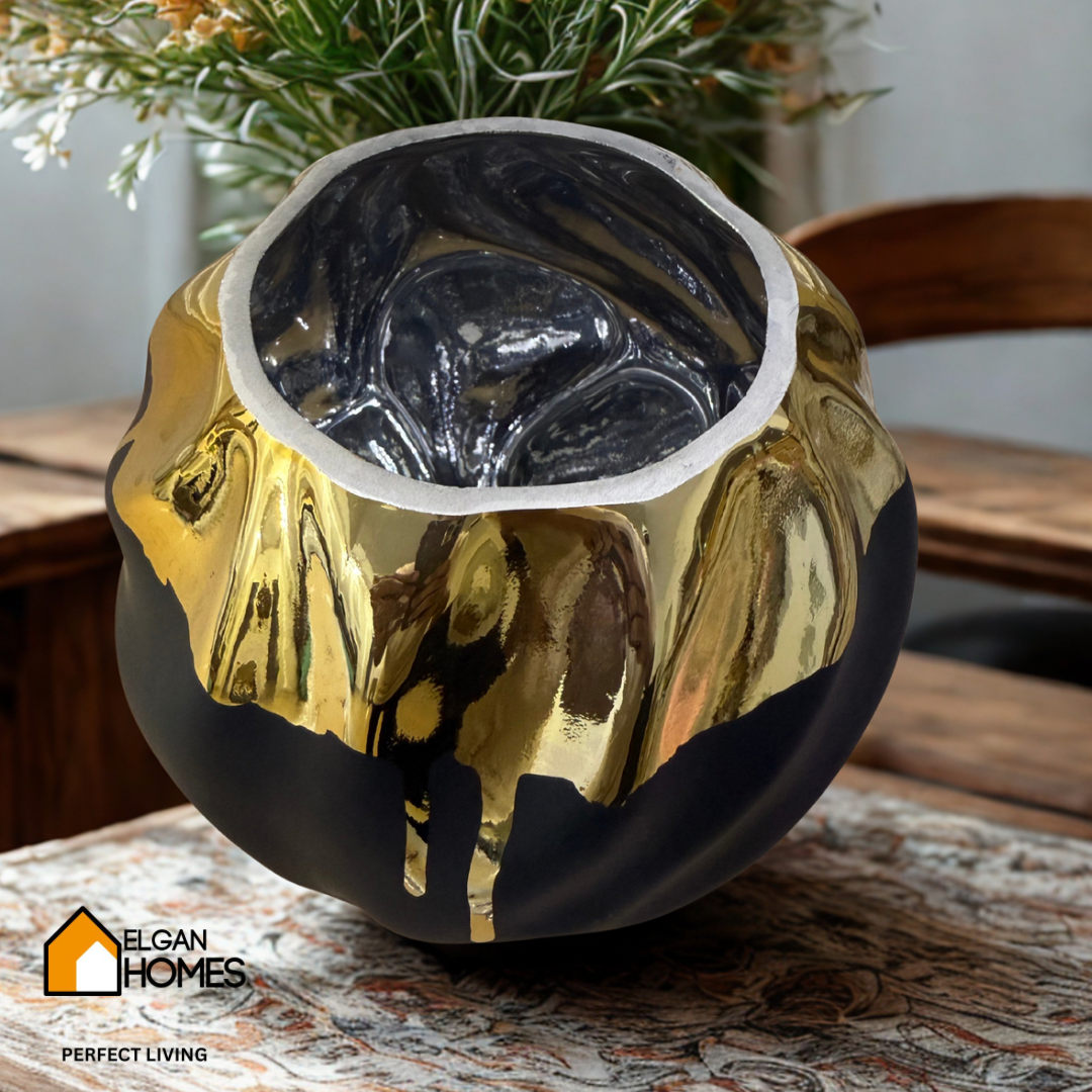 Luxe Matte Black & Gold Ripple Vase