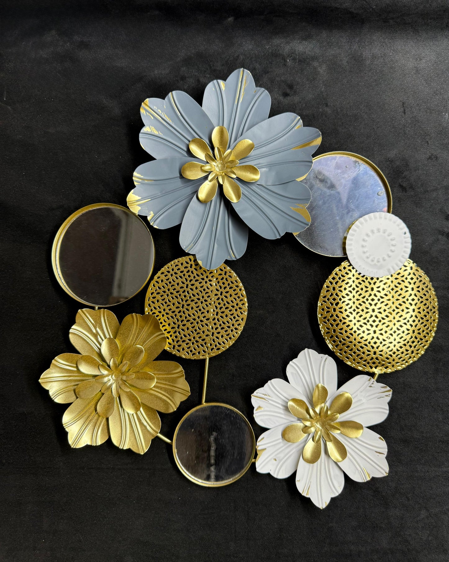 Modern Metal Wall Frames With Mirrors